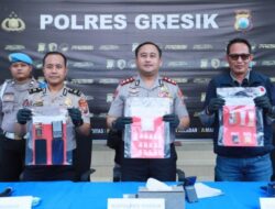Polres Gresik Bongkar Jaringan Sabu Modus Ranjau, Dua Kurir Ditangkap dengan Barang Bukti 38 Gram