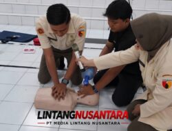 Bukan Sekadar Seremoni HUT TNI, Kodim Bojonegoro Bekali Ratusan Pelajar Jurus Selamatkan Nyawa